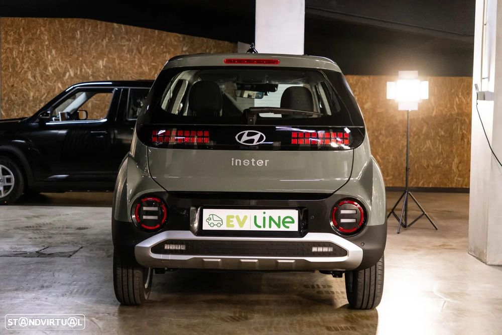 Hyundai Inster 49 kWh Style Plus - 14