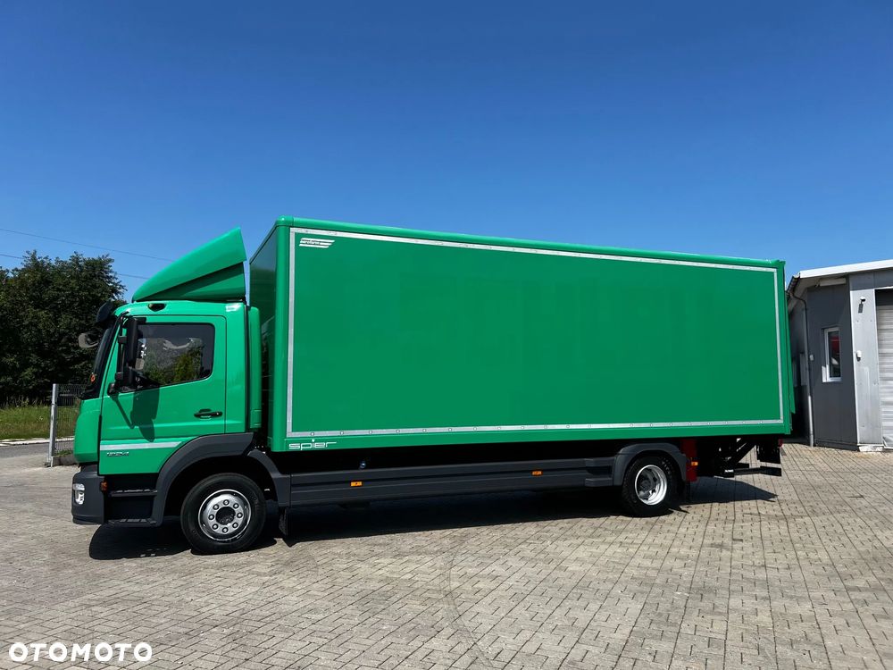 Mercedes-Benz ATEGO - 4