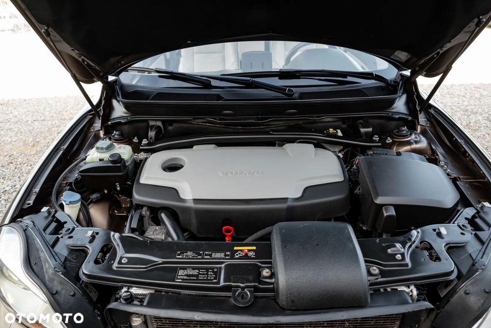 Volvo XC 90 D5 AWD Geartonic RDesign - 41