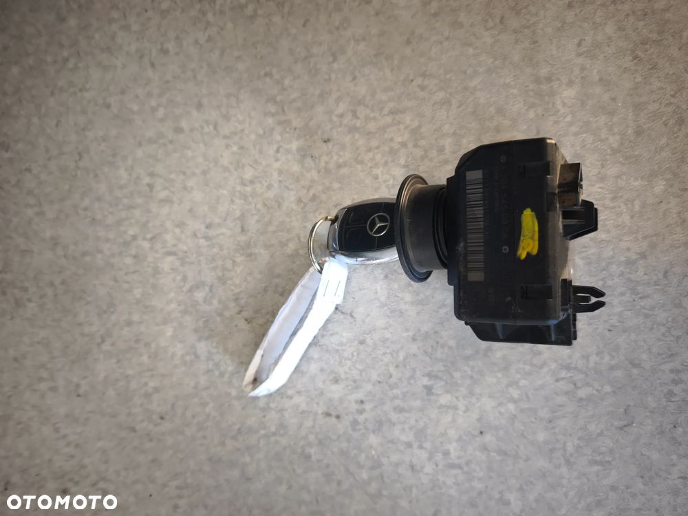 Sterownik silnika komputer A6461501872 2.2 646 c-klasa w204 - 3