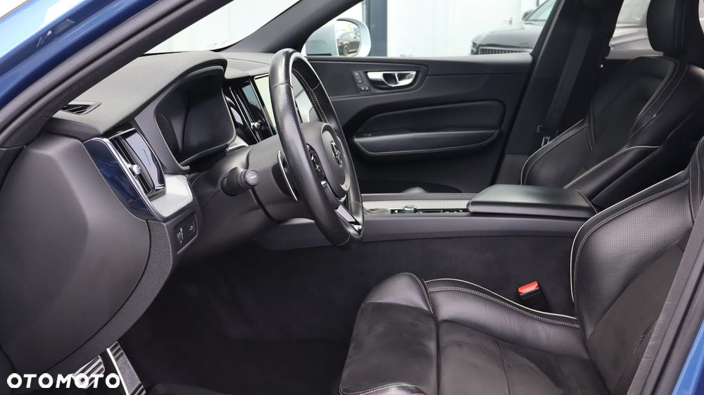 Volvo XC 60 T6 AWD R-Design - 14