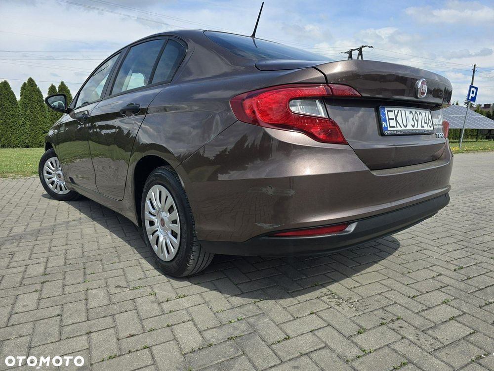 Fiat Tipo - 12