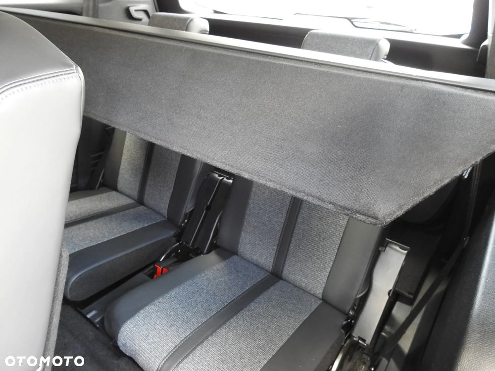 Peugeot 5008 1.6 BlueHDI Allure S&S EAT6 - 7