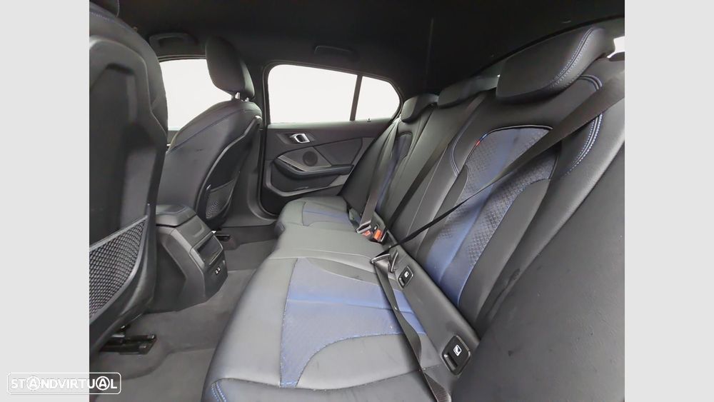 BMW 116 d Pack Desportivo M Auto - 14