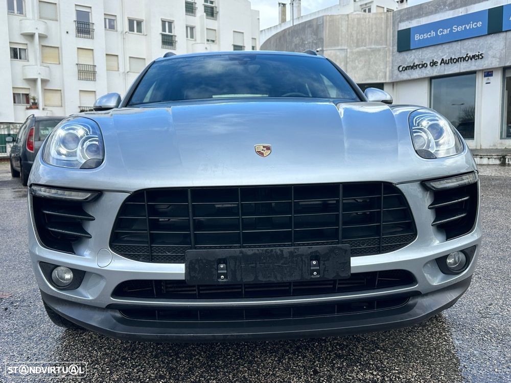 Porsche Macan Standard - 3