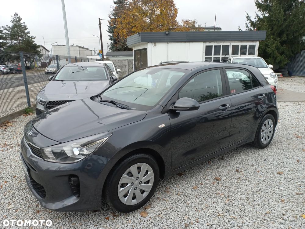 Kia Rio - 6