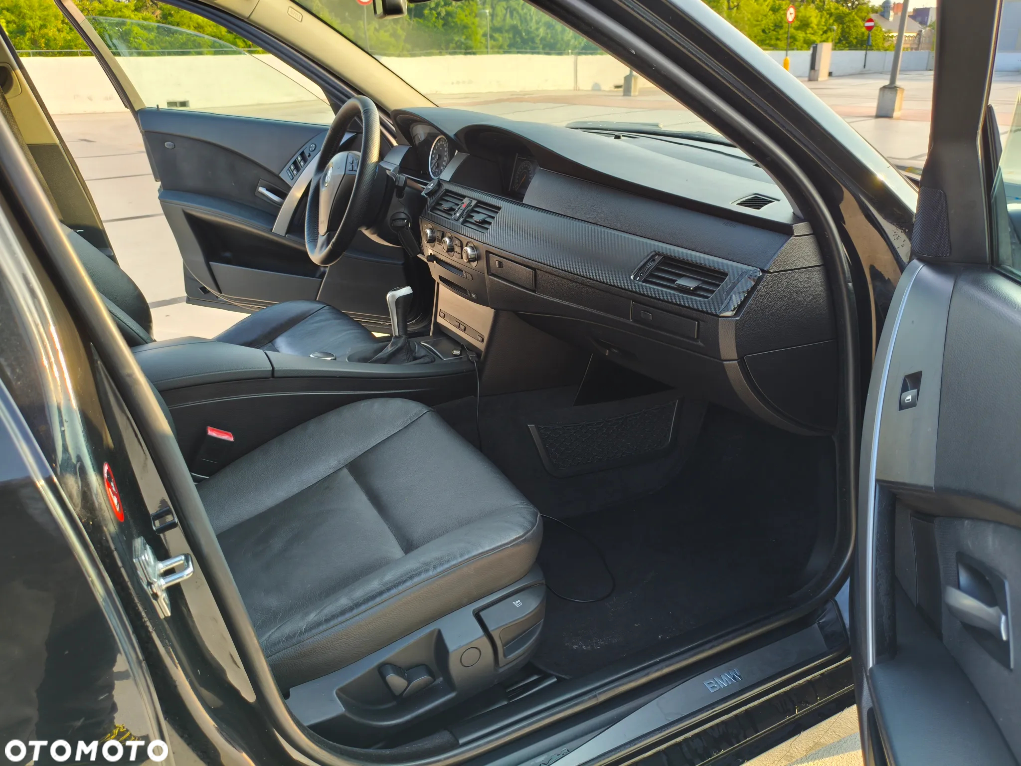 BMW Seria 5 520d Touring Special Edition - 25