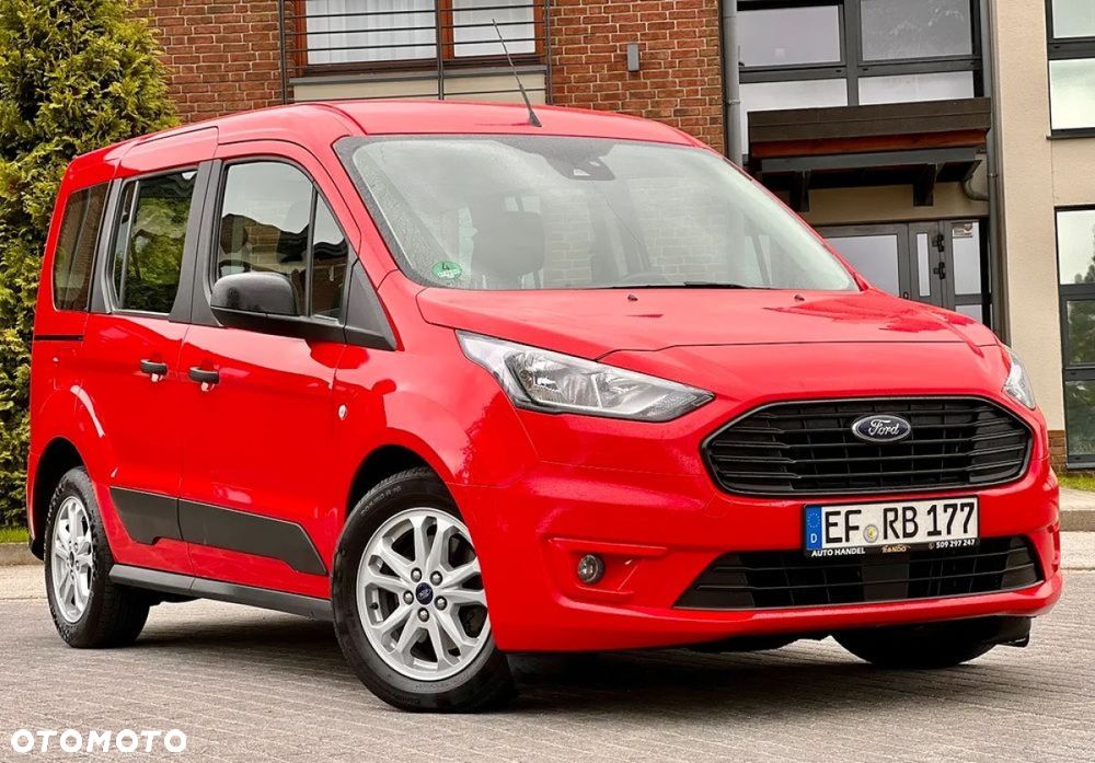 Ford Tourneo Connect 1.5 TDCi Start-Stop Titanium - 2