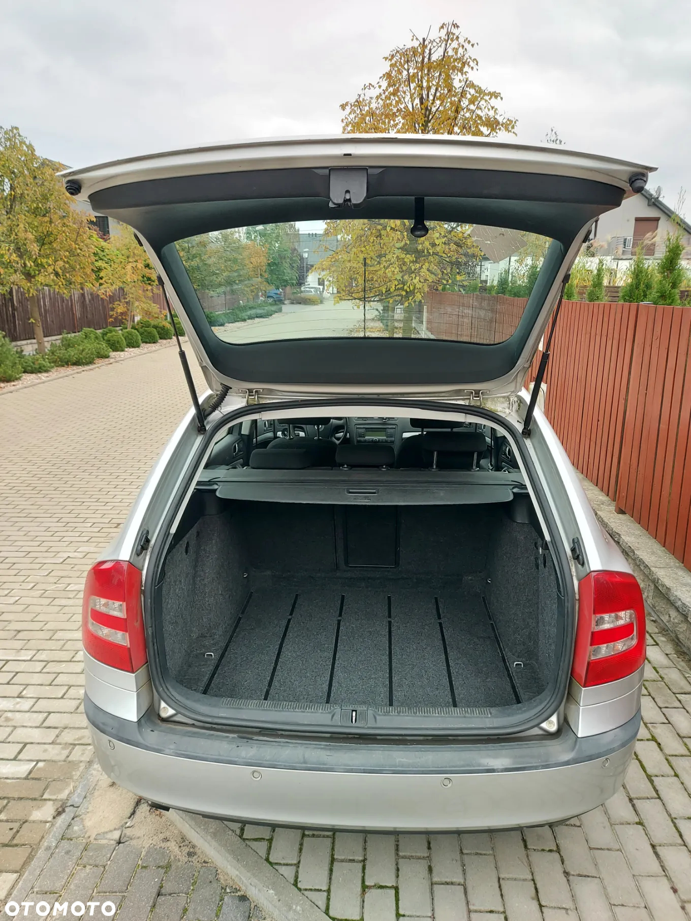 Skoda Octavia 1.6 FSI Ambiente - 5
