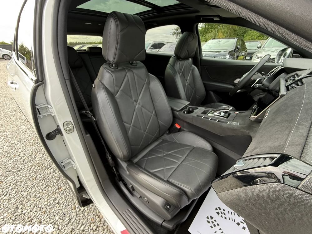 DS Automobiles DS 7 Crossback 1.6 PureTech Performance Line + - 31