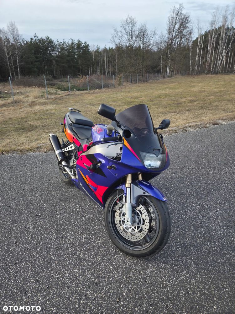 Kawasaki ZXR - 7