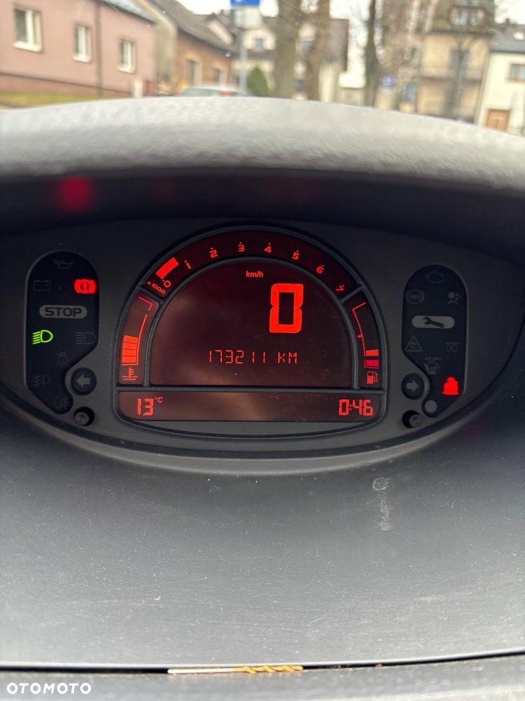 Renault Modus 1.2 16V Alize - 12