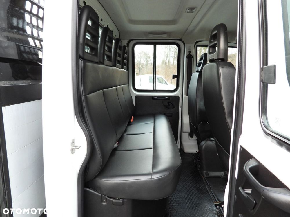 Iveco DAILY 50C16 WYWROTKA TROJSTRONNA PODWÓJNA KABINA DOKA 6 MIEJSC TEMPOMAT PNEUMATYKA BLIŹNIACZE KOŁA KLIMATYZACJA  160KM - 40