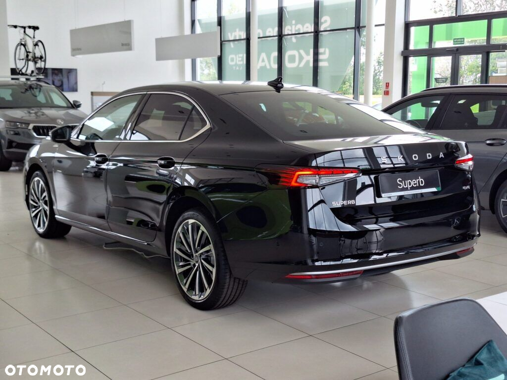 Skoda Superb 2.0 TDI SCR 4x4 L&K DSG - 9
