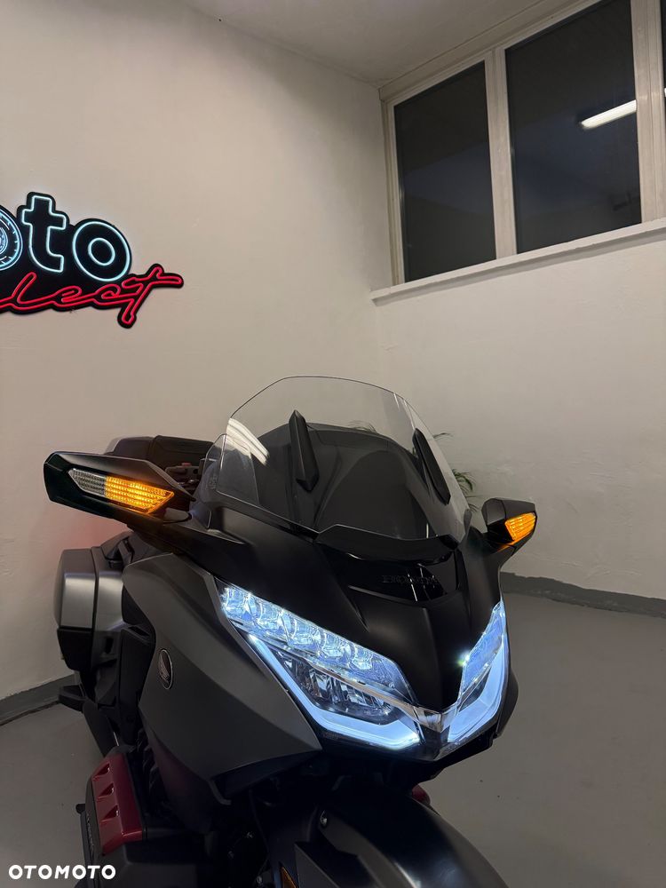 Honda GL - 29