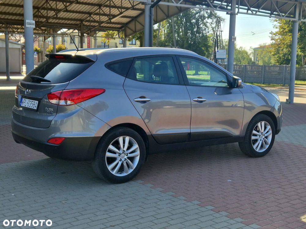 Hyundai ix35 1.7 CRDi 2WD blue Finale - 19