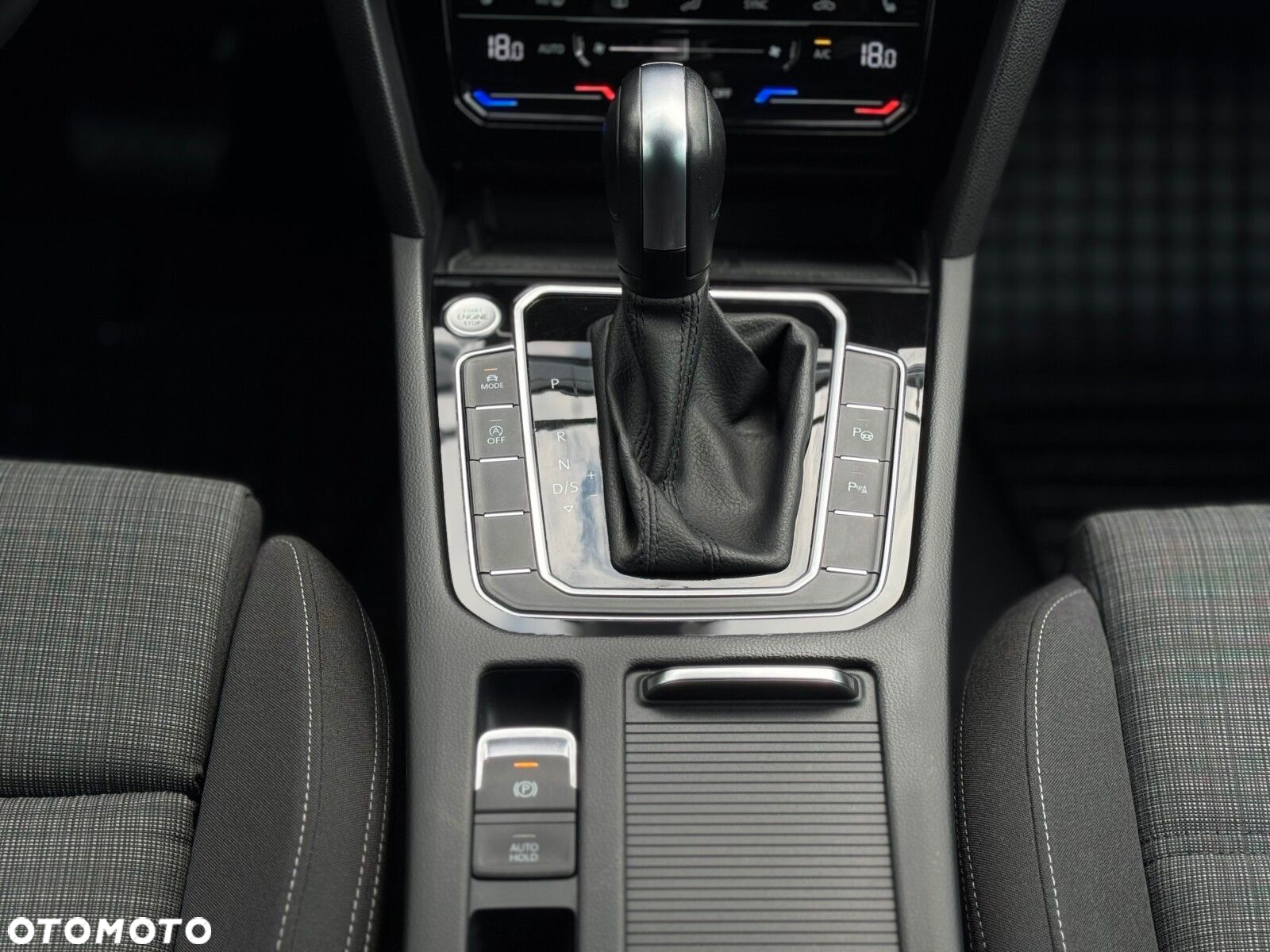 Volkswagen Passat 2.0 TSI Business DSG - 20