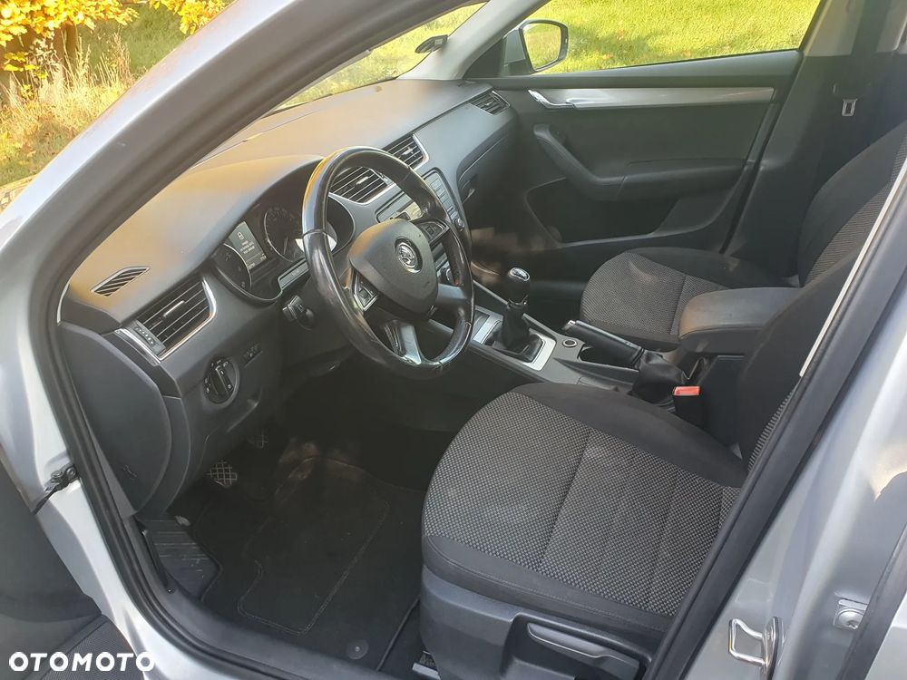 Skoda Octavia - 3