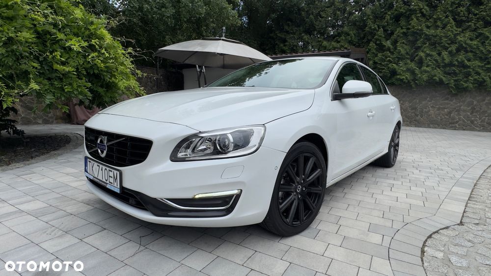 Volvo S60 - 1
