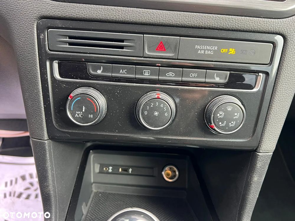 Volkswagen Golf Sportsvan VII SV 1.0 TSI Comfortline - 19