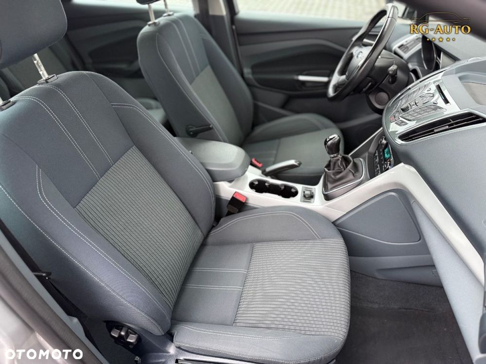 Ford C-MAX - 37