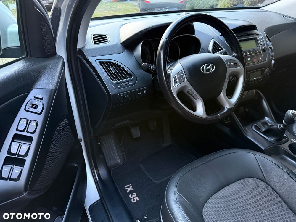 Hyundai ix35 - 13