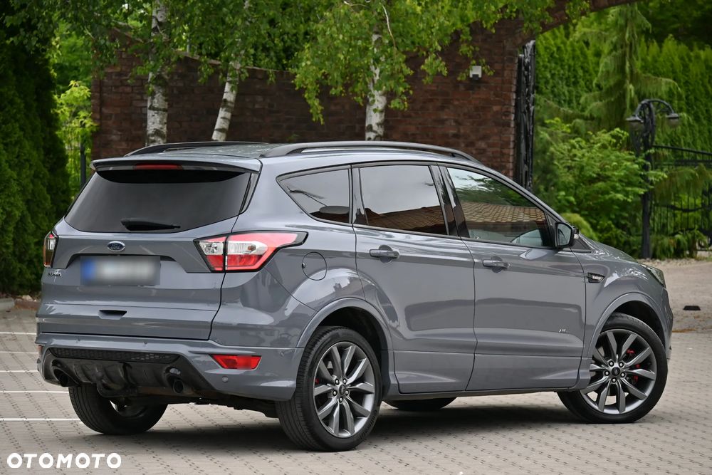 Ford Kuga 2.0 TDCi 4x4 ST-Line - 18