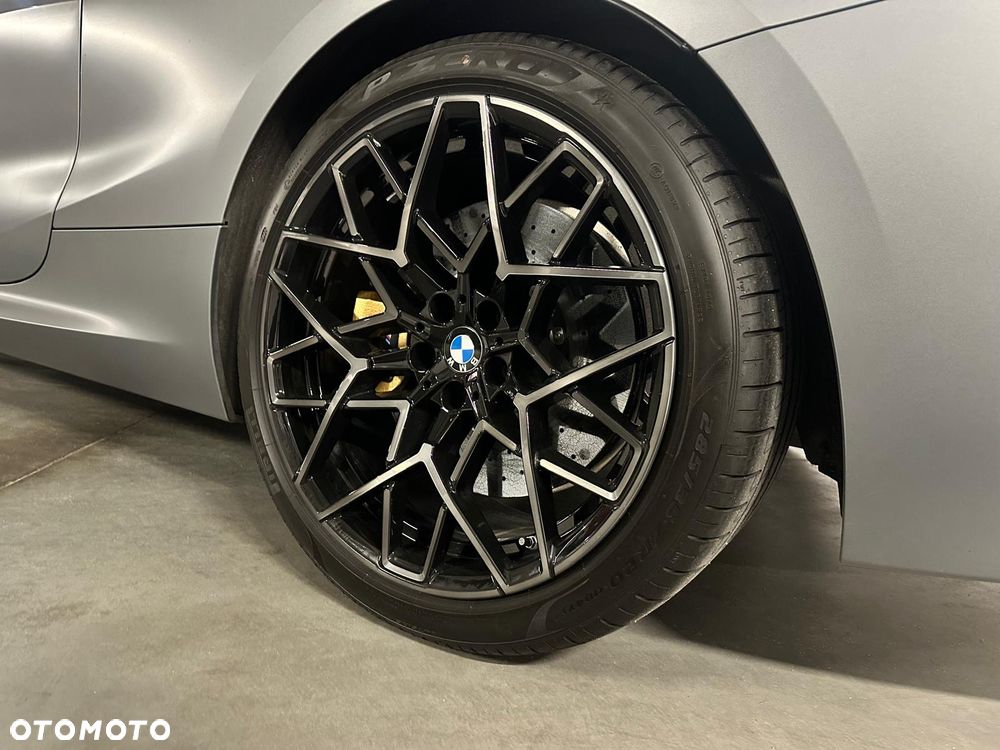 BMW M8 - 10