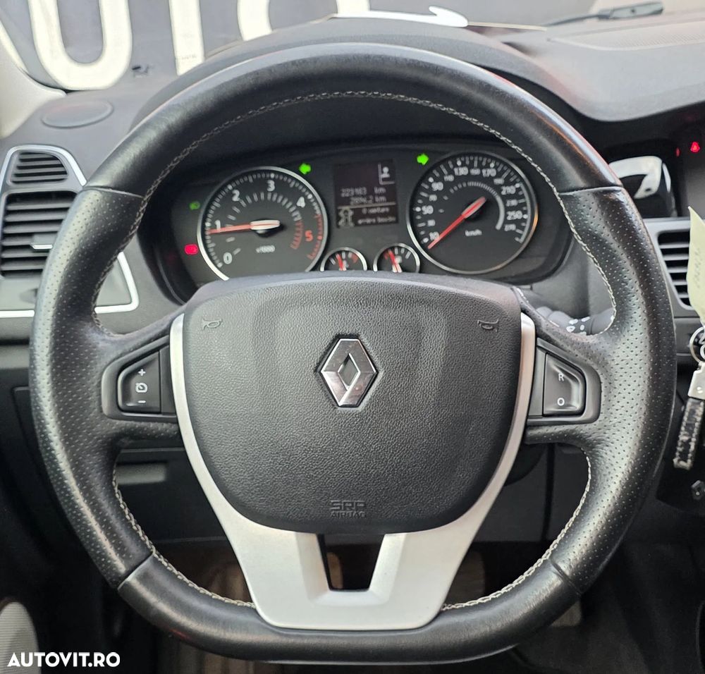 Renault Laguna - 12