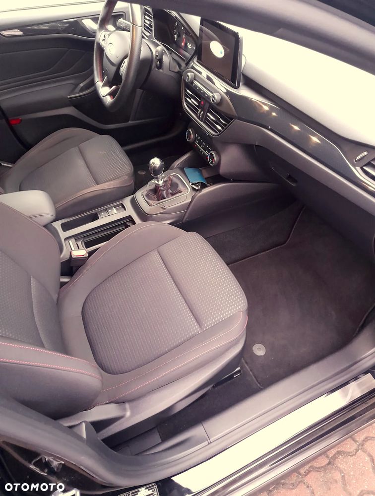 Ford Focus 1.5 EcoBlue Start-Stopp-System ACTIVE DESIGN - 29