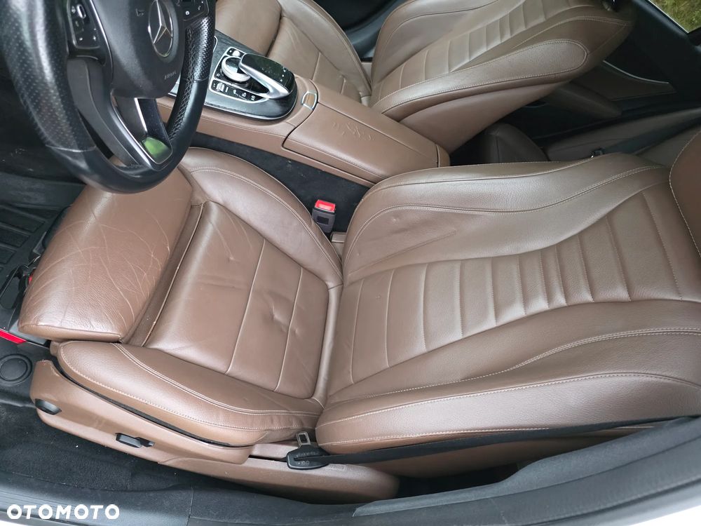 Mercedes-Benz Klasa E 220 d 4-Matic All-Terrain - 17