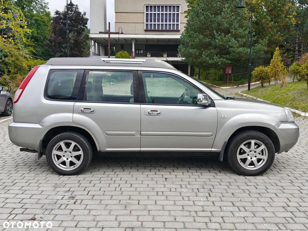 Nissan X-Trail 2.0 4x4 Comfort - 20