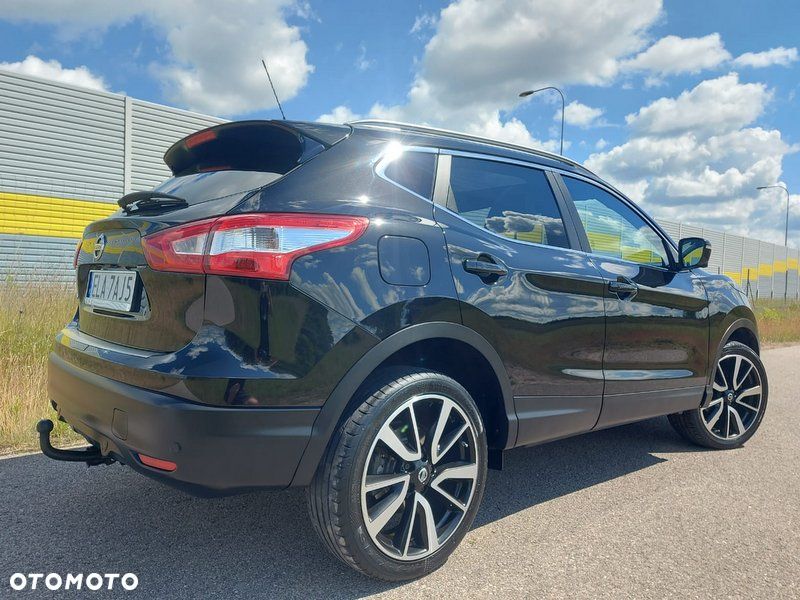Nissan Qashqai 1.6 dCi 4 x 4 DPF tekna - 4