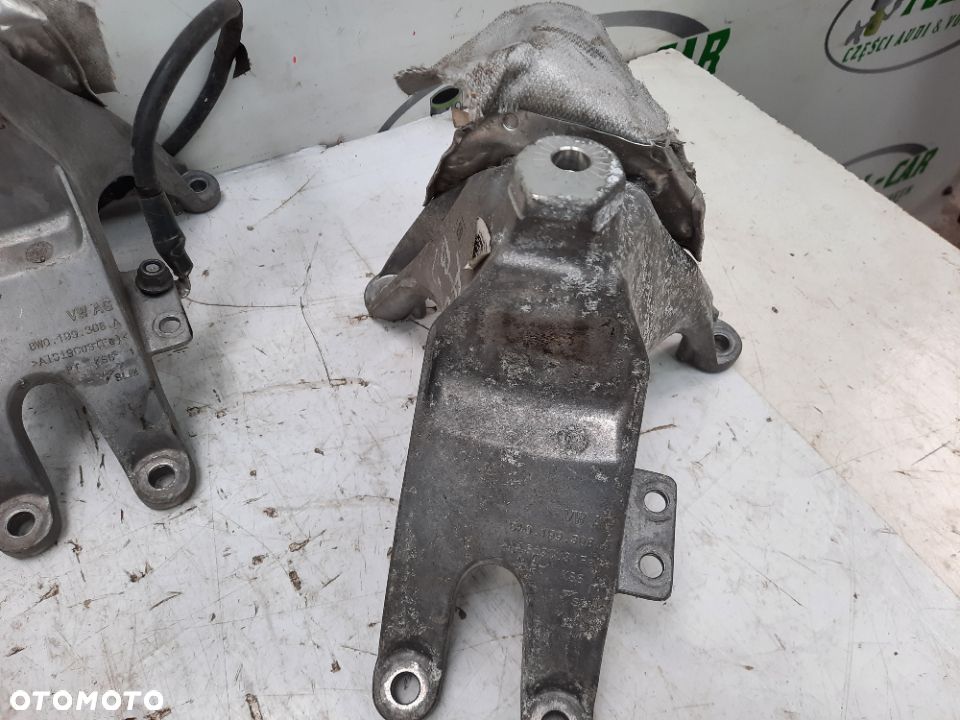 AUDI VW ŁAPA WSPORNIK silnika 8W0199308A - 5