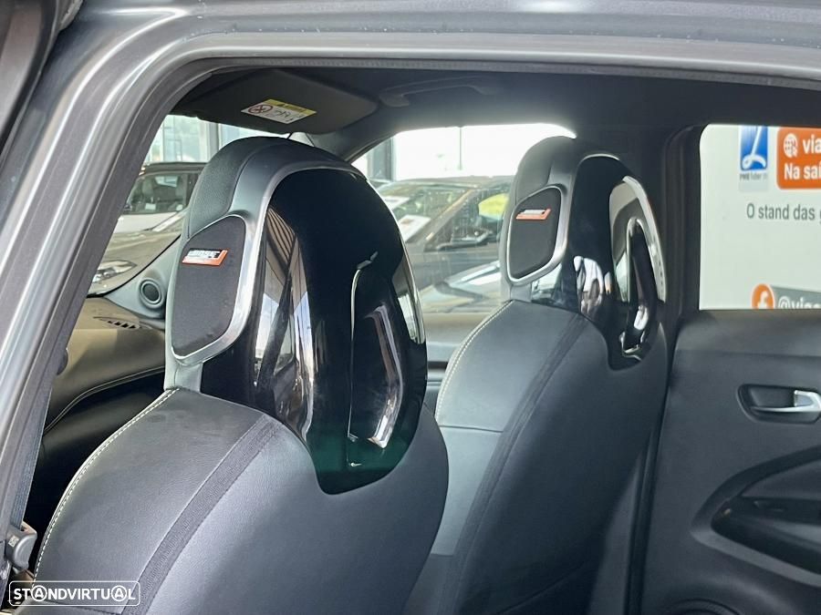 Nissan Juke 1.0 DIG-T N-Connecta NAV. DCT - 8