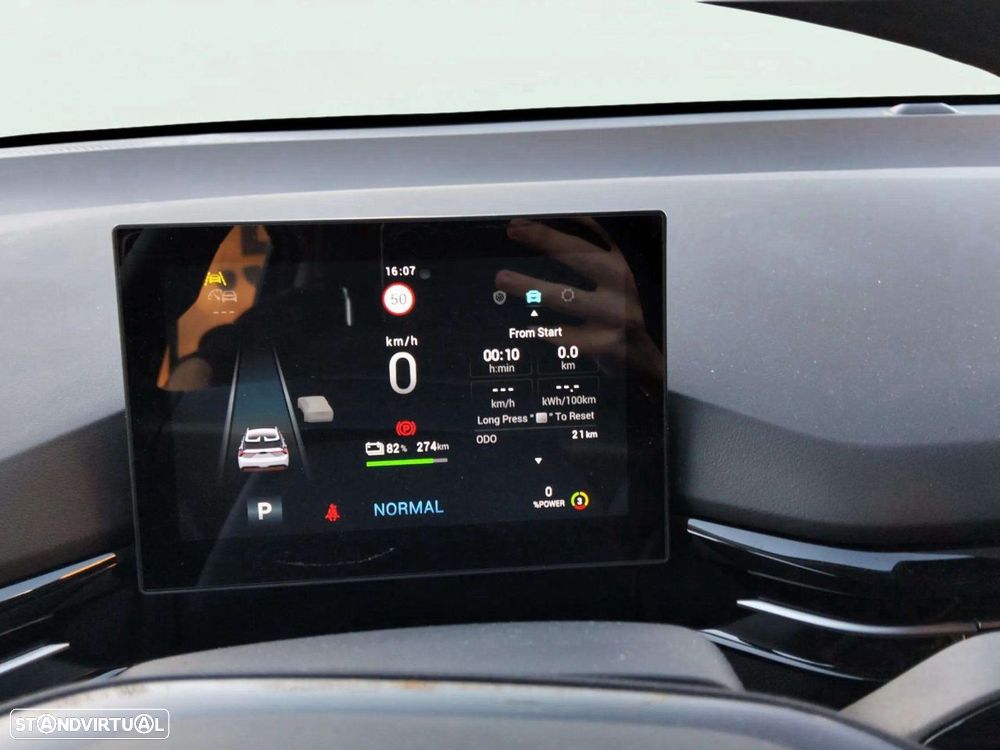 MG MG4 51 kWh Standard - 9