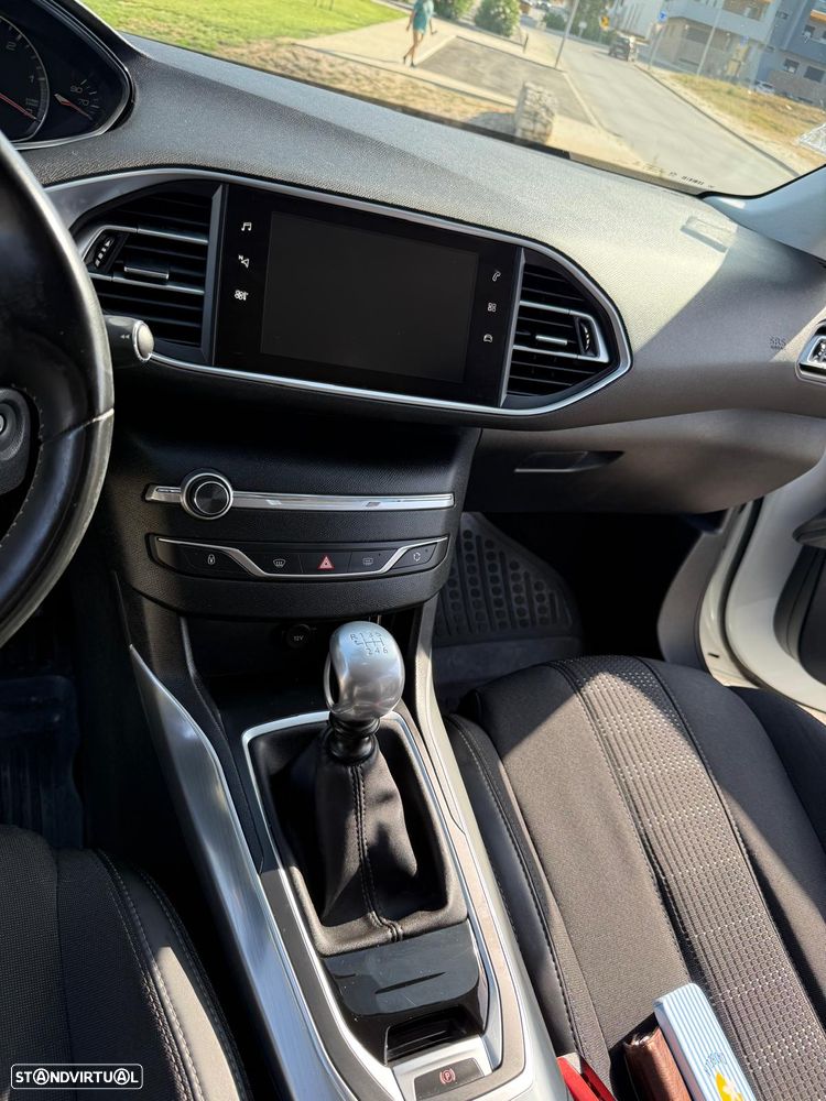 Peugeot 308 1.6 BlueHDi Active - 16