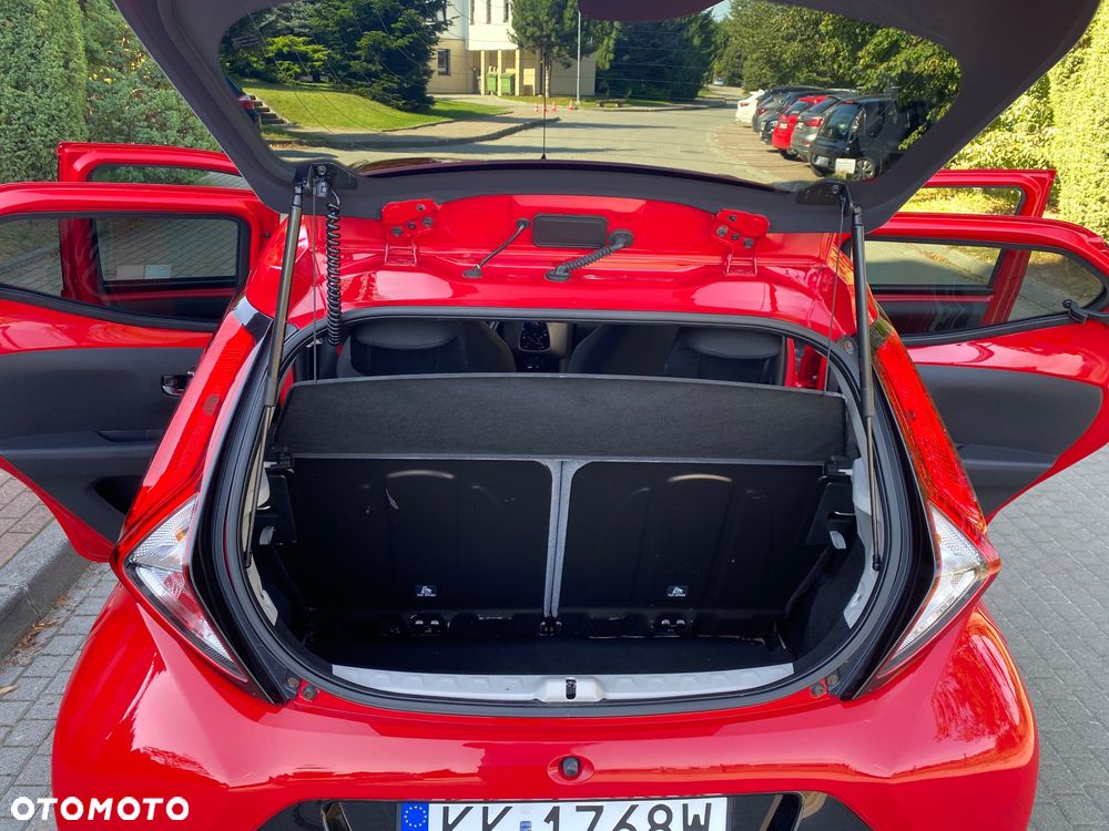 Toyota Aygo 1.0 VVT-i Color Edition - 11