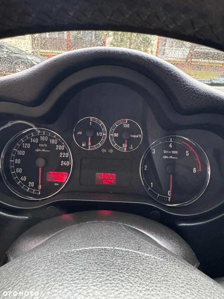 Alfa Romeo 147 1.9 JTD Progression - 16