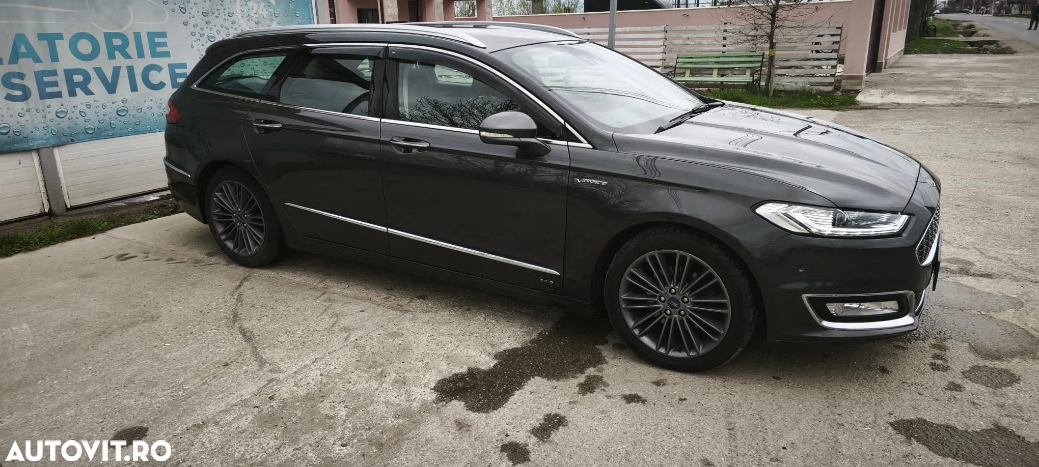Ford Mondeo Vignale 2.0 TDCi Powershift AWD - 9