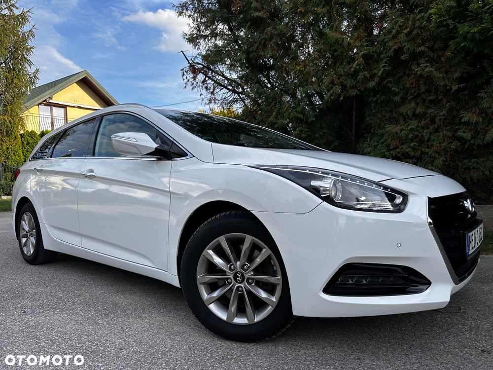Hyundai i40 1.6 GDI Comfort + - 7