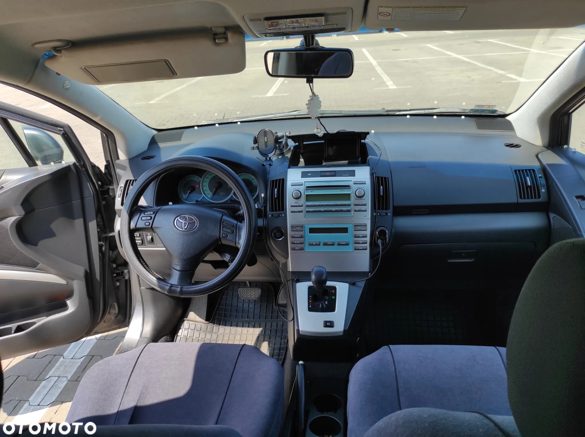 Toyota Corolla Verso 1.8 Prestige + 7os MM - 3