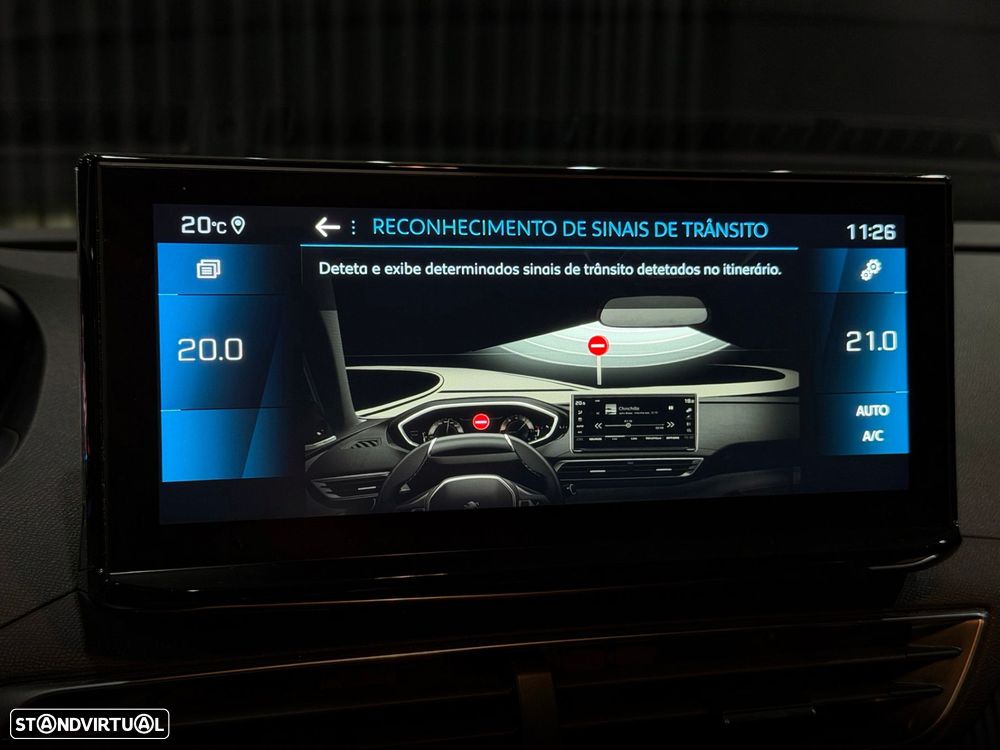 Peugeot 3008 1.2 PureTech Allure EAT8 - 24