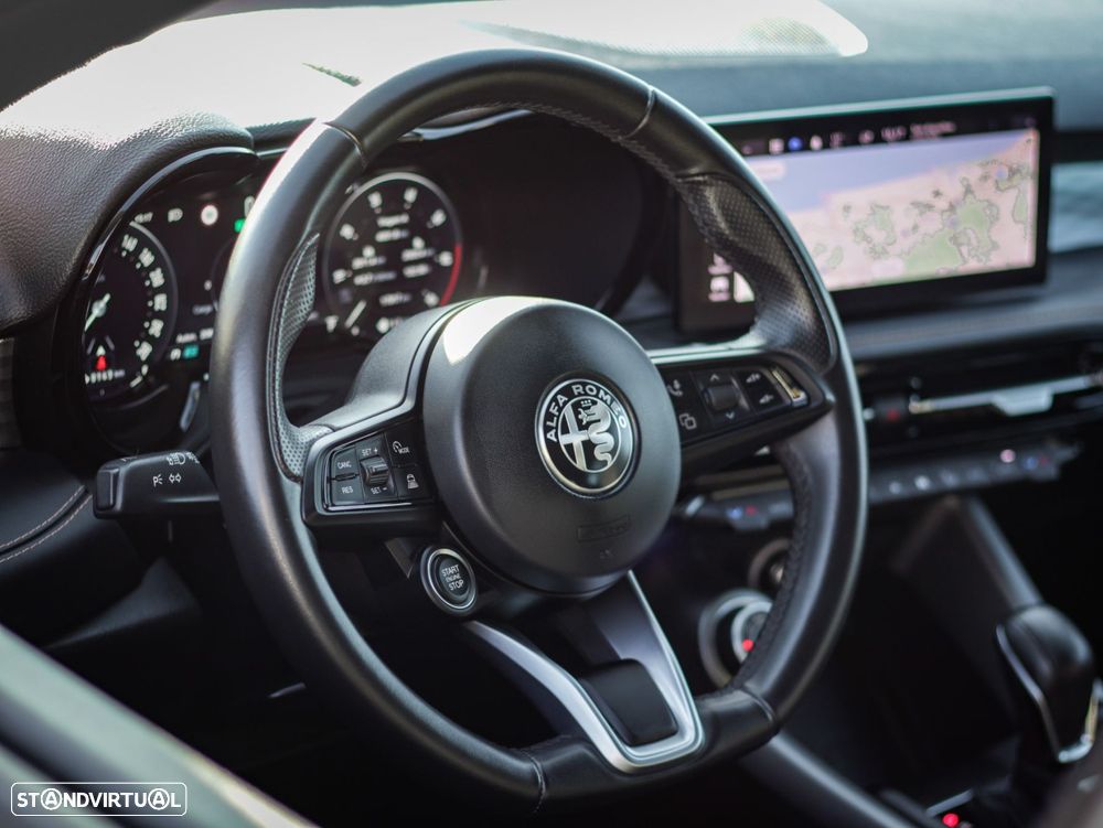 Alfa Romeo Tonale 1.3 Plug-In Hybrid Tributo Italiano e-AWD Com Wallbox - 21