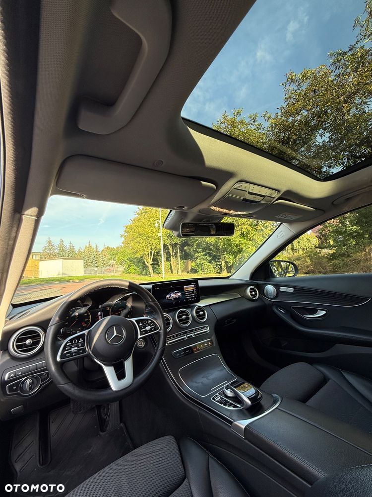 Mercedes-Benz Klasa C 300 d 4MATIC 9G-TRONIC - 2