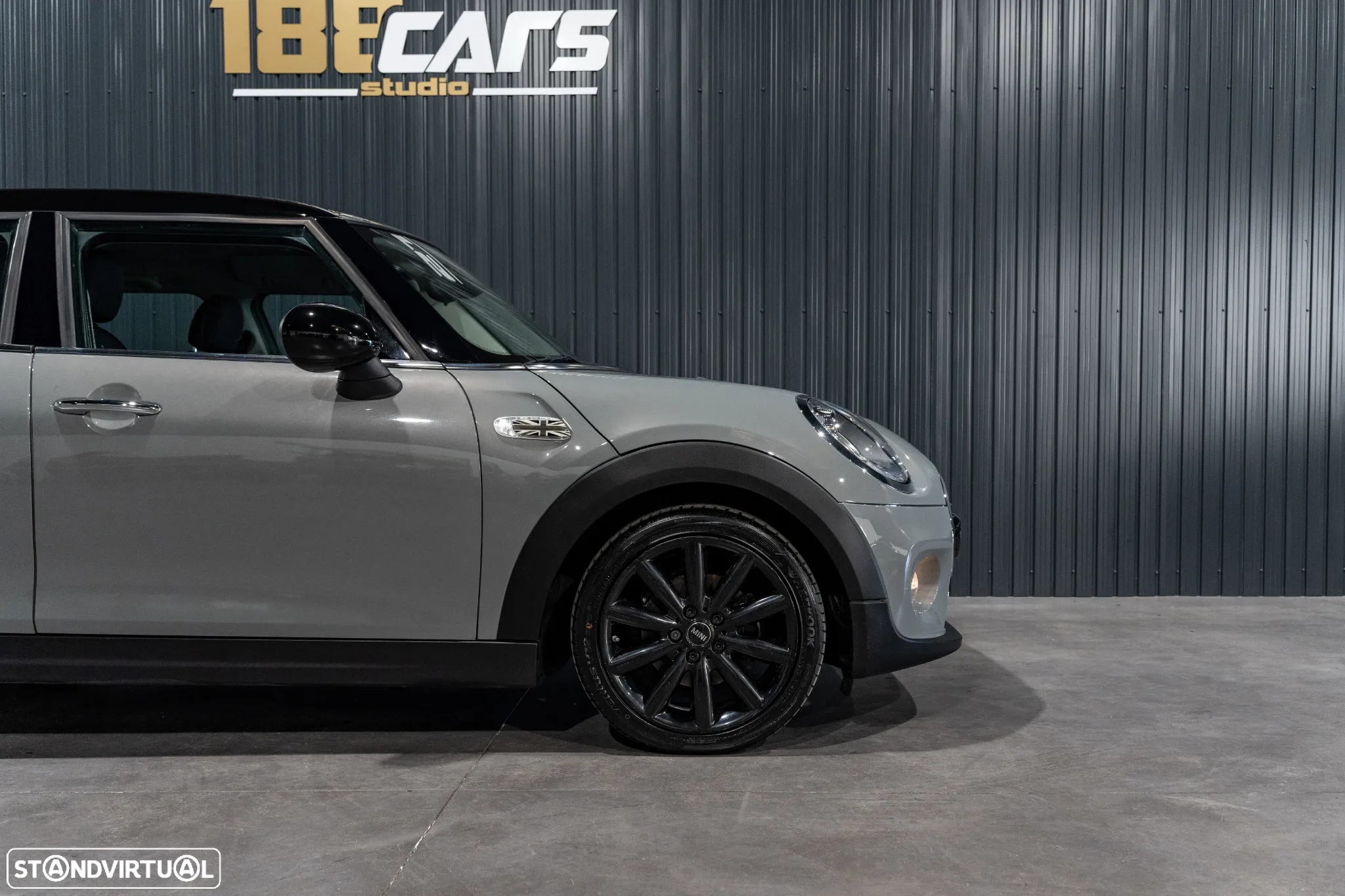 MINI 5 Portas Cooper D - 43