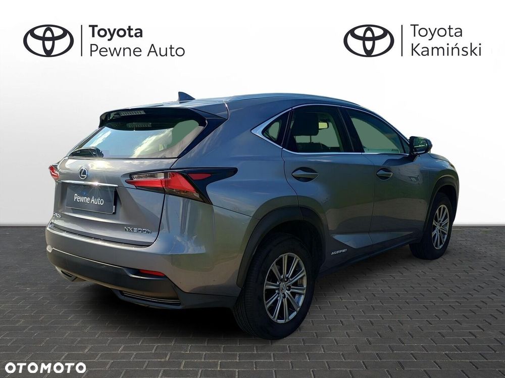 Lexus NX 300h Business Edition AWD - 5