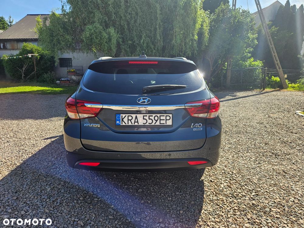Hyundai i40 Kombi 1.7 CRDi DCT Premium - 2