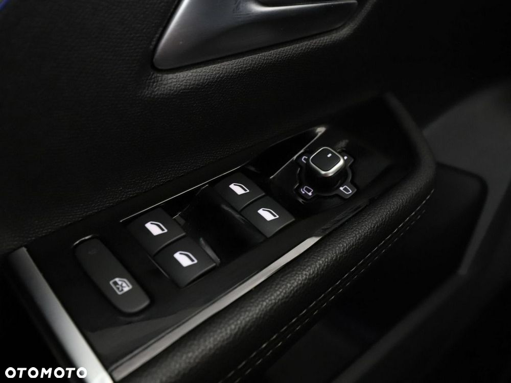 Opel Astra 1.6 T Plug-in Hybrid GS - 39