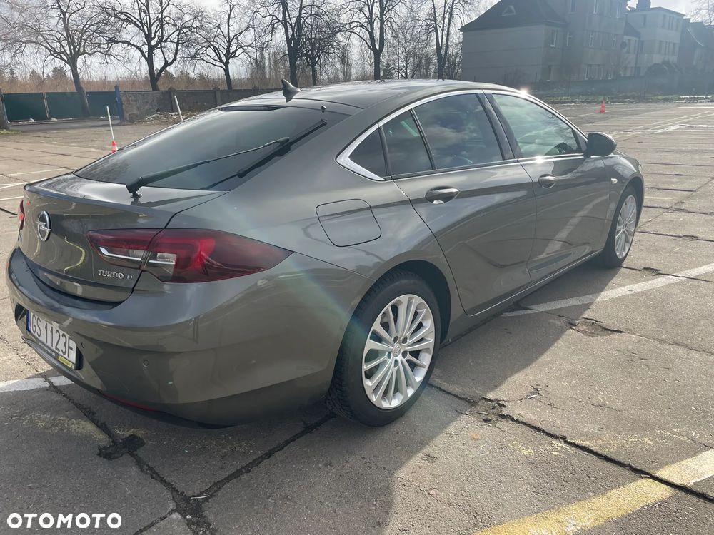 Opel Insignia 2.0 CDTI Exclusive S&S - 8